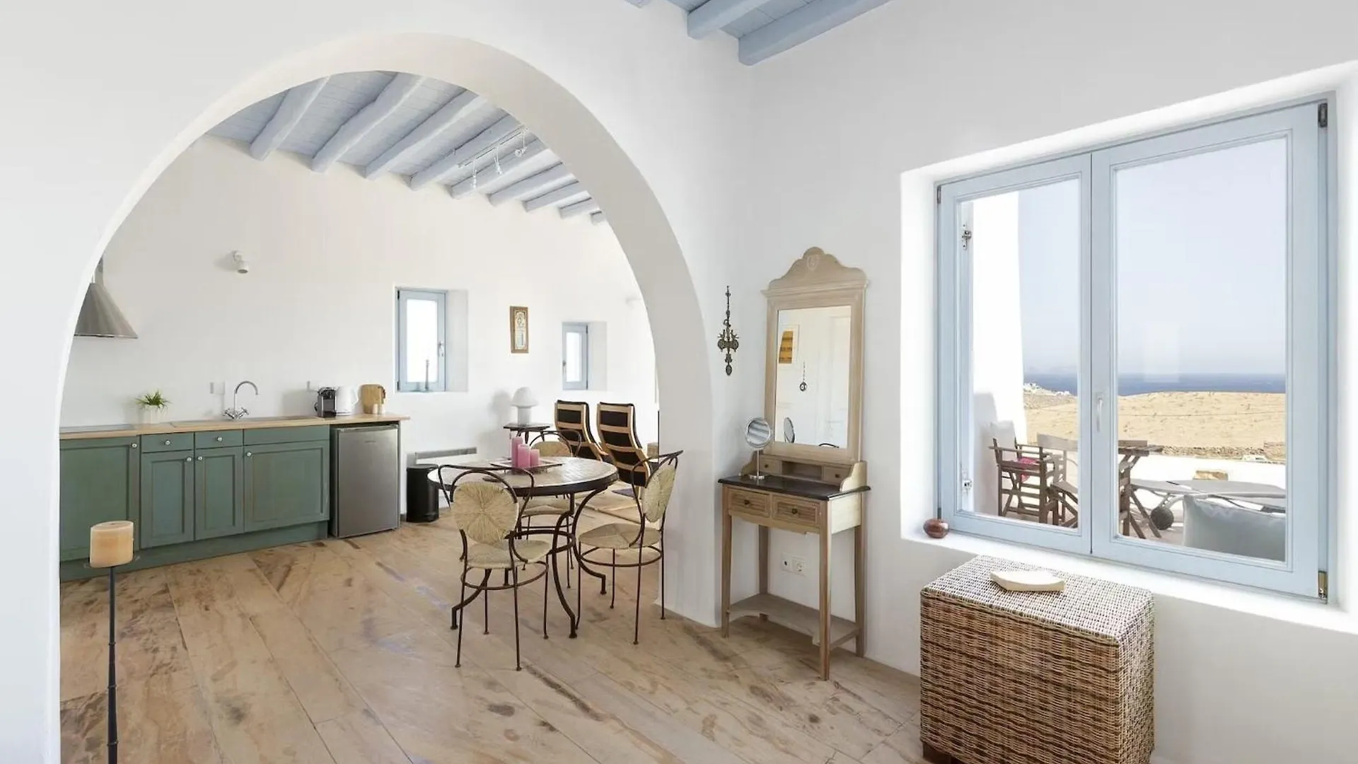 Elia  Villa With Panoramic Sea Views